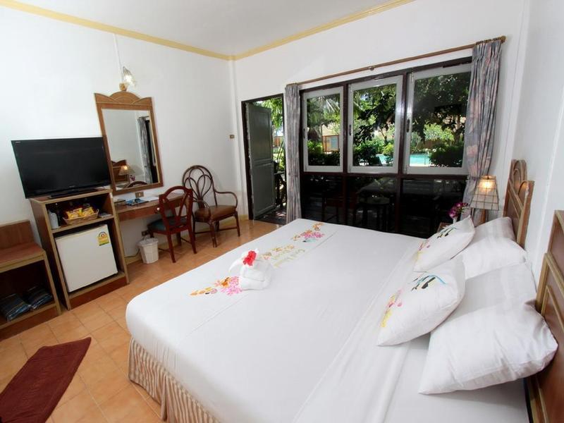 Coral Island Resort Phuket Exterior foto